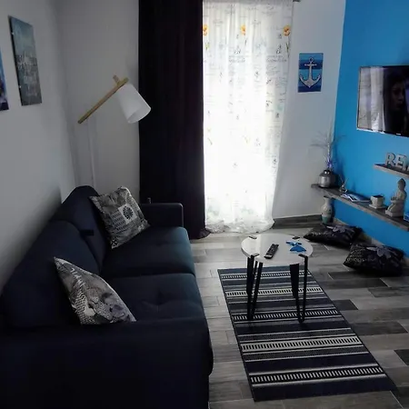 By The Sea - 18501 * Šibenik