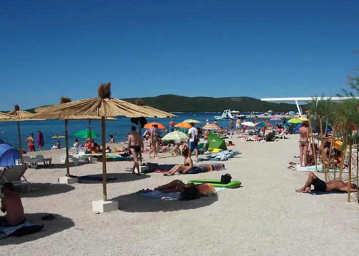 By The Sea - 18501 * Šibenik